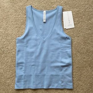 Athleta Aurora Tank NWT Size Medium
